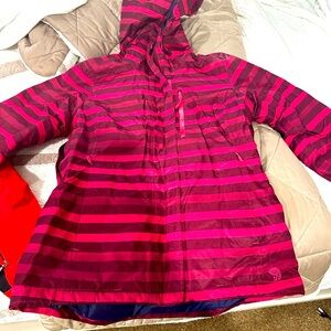 Women’s Mountain Hardwear waterproof jacket